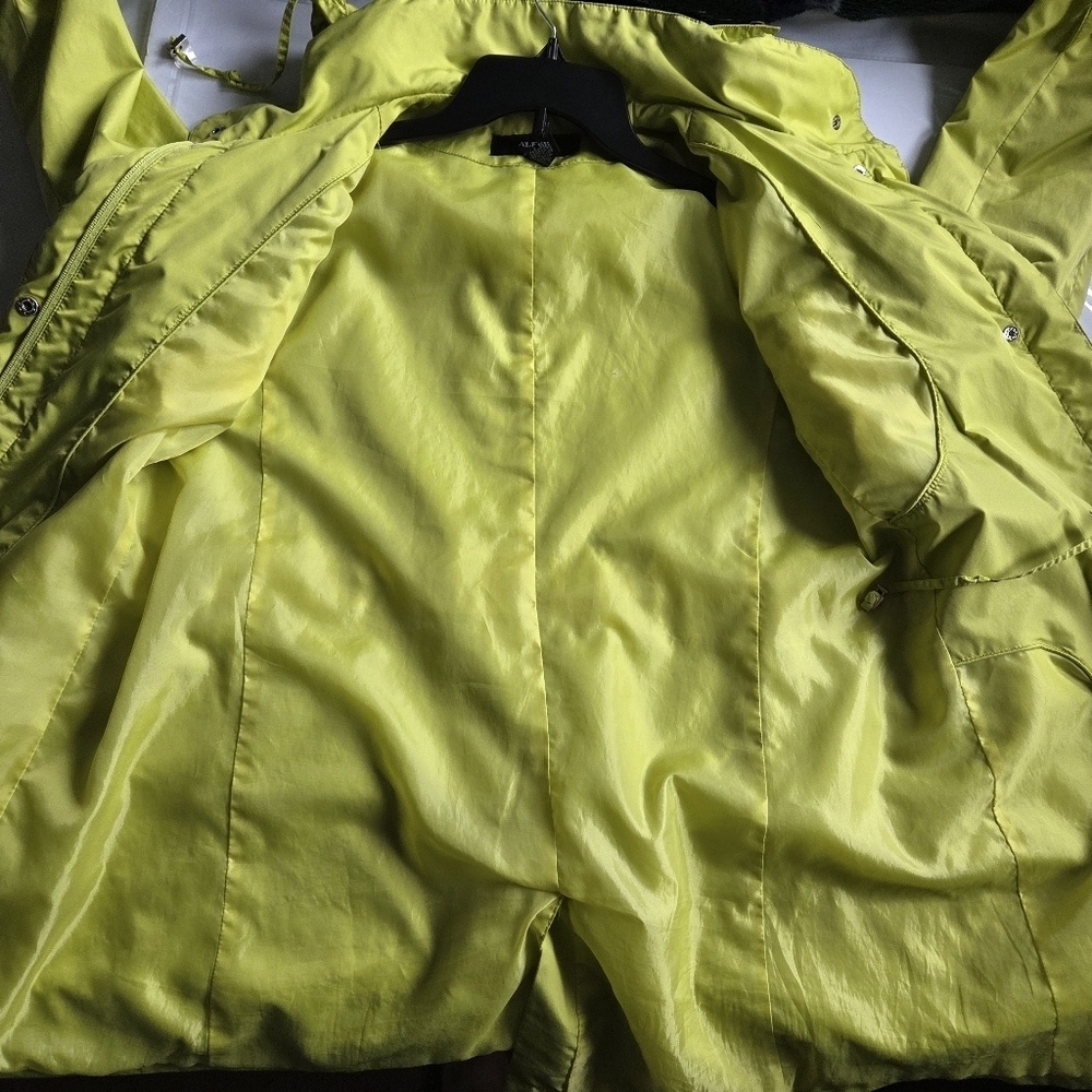 Alfani Lime Green Poly Satin Hidden Hood Utility Jacket. - Picture 5 of 9